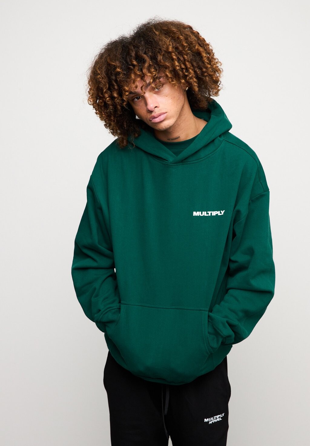 

Толстовка с капюшоном TAKE OFF Multiply Apparel, темно-зеленый