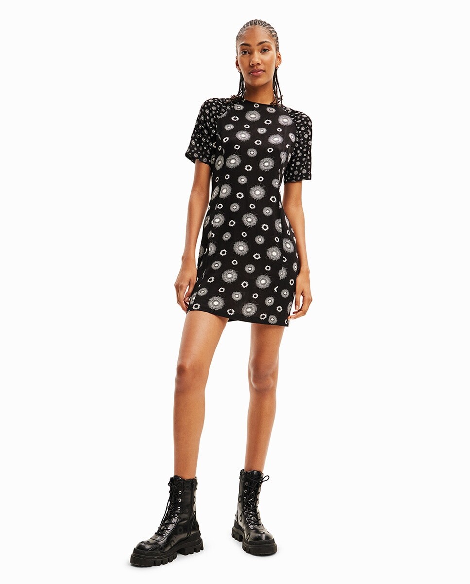 

Двухцветное короткое платье Desigual, черный