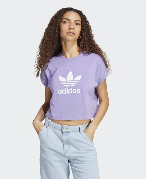 

Футболка adidas, сирень