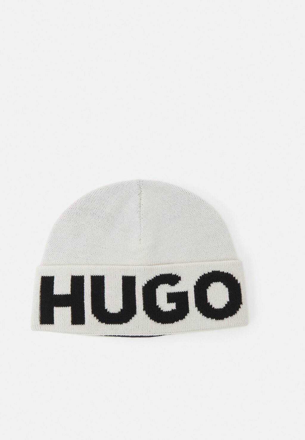

Шапка HUGO