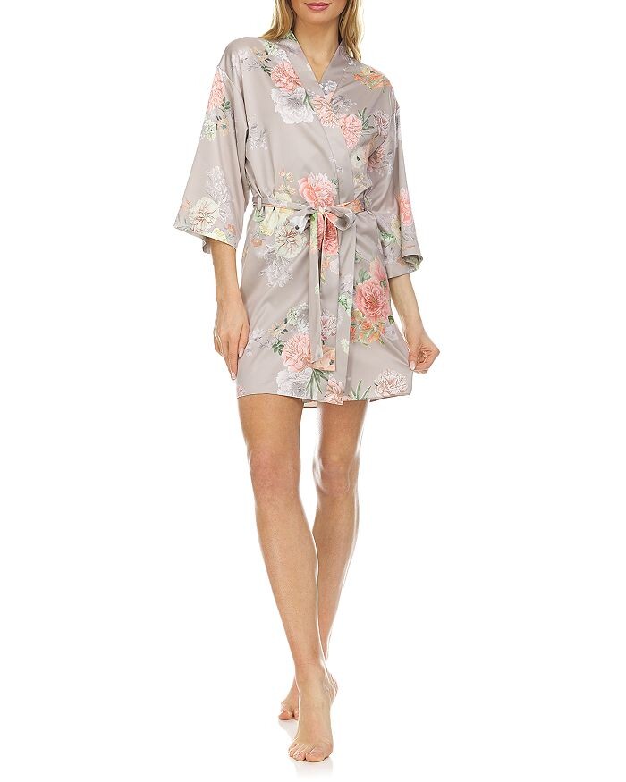 

Arisa Charmeuse Kimono Robe Flora Nikrooz, бежевый