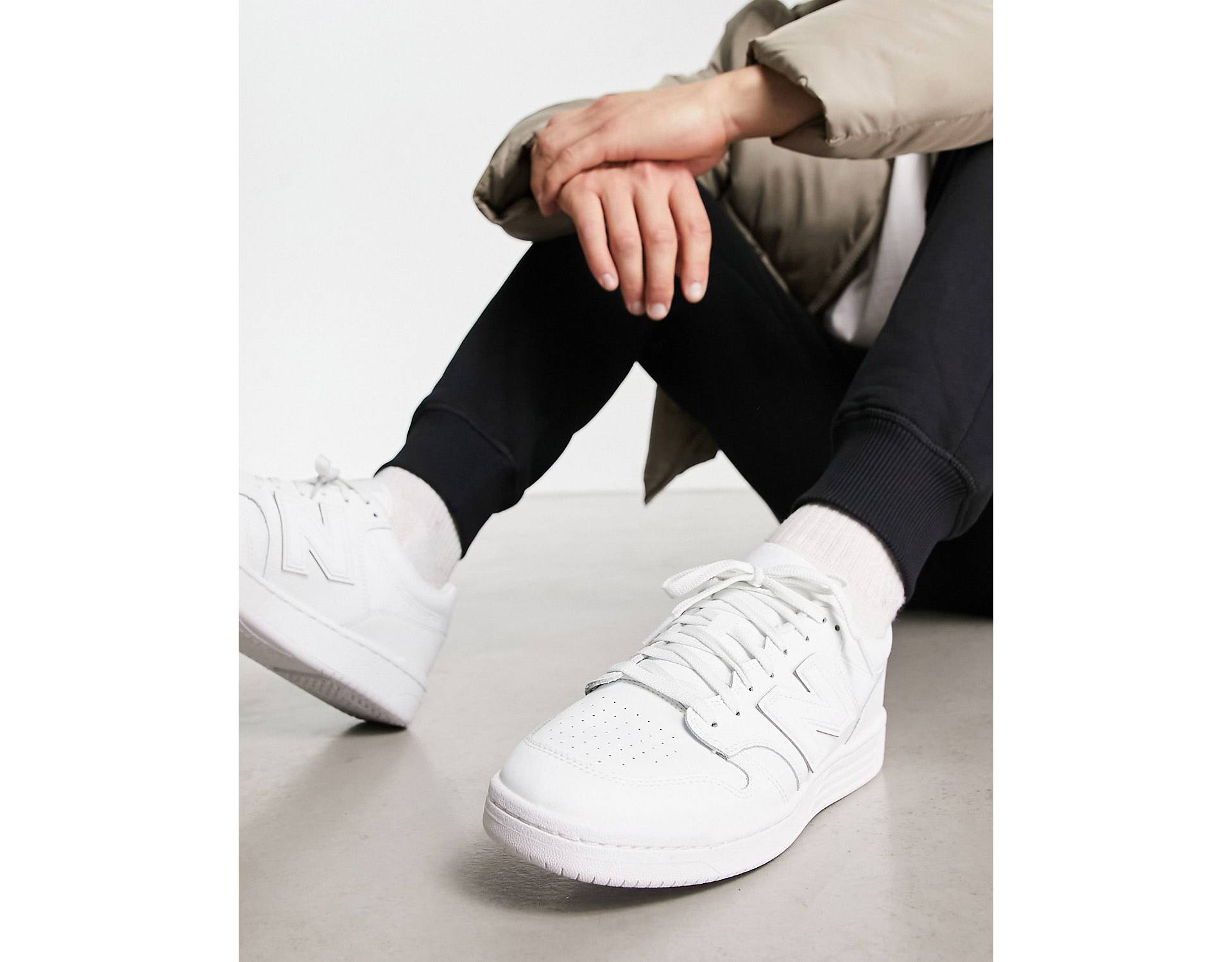 Белые кроссовки New Balance 480