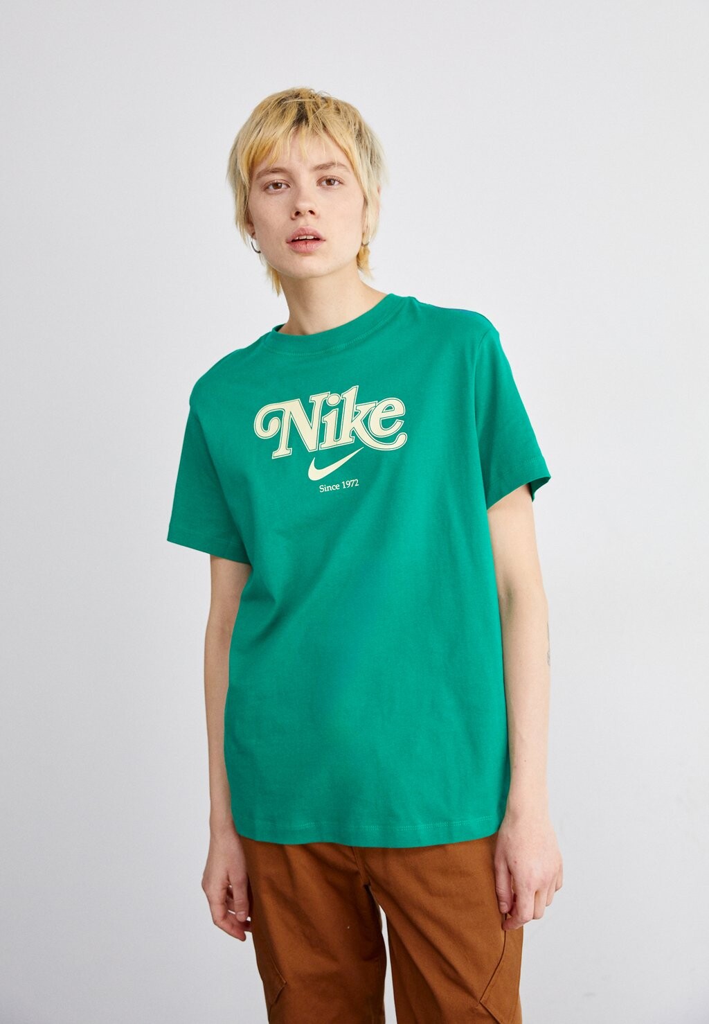 Футболка с принтом Tee Nike, цвет malachite