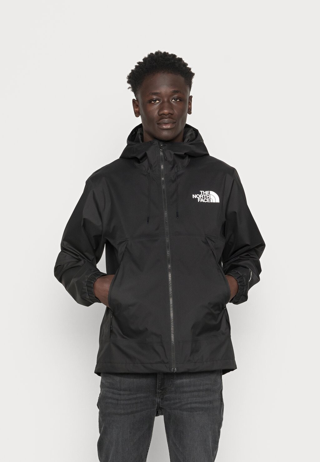

Дождевик The North Face