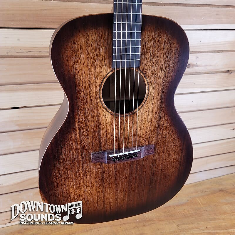 

Акустическая гитара Martin 000-15M Streetmaster with Martin Soft Shell Case