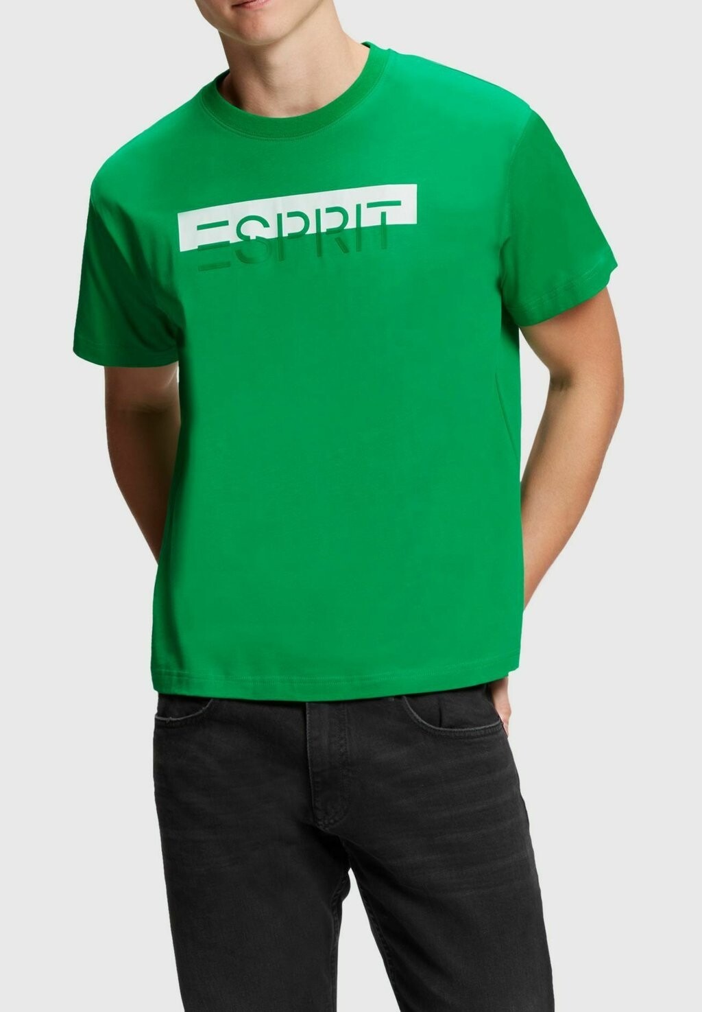 

Футболка с принтом Esprit, зеленый