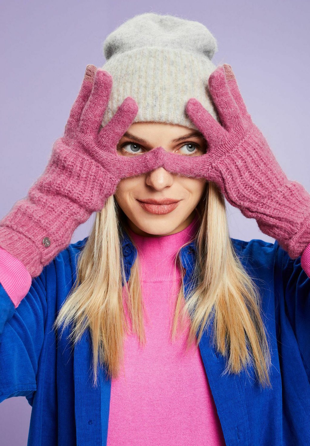 Перчатки Esprit, цвет pink