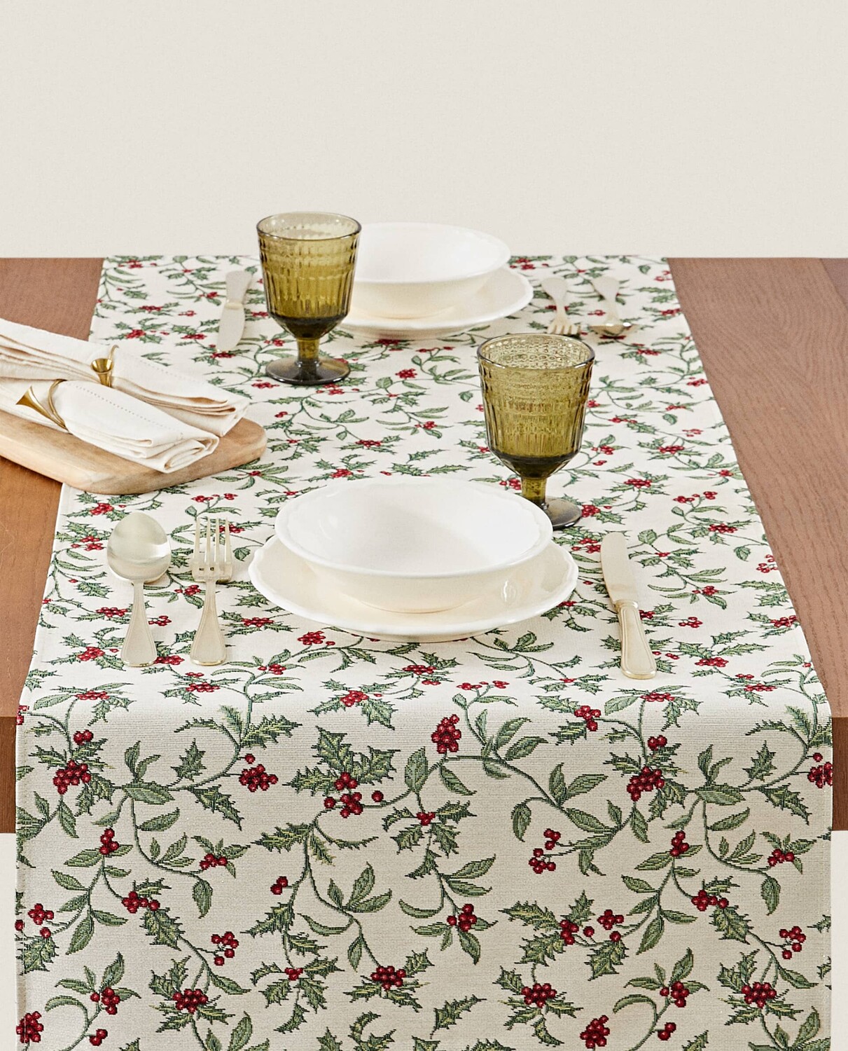 

Скатерть Zara Home Christmas Holly, 50 x 160 см, кремовый/мультиколор