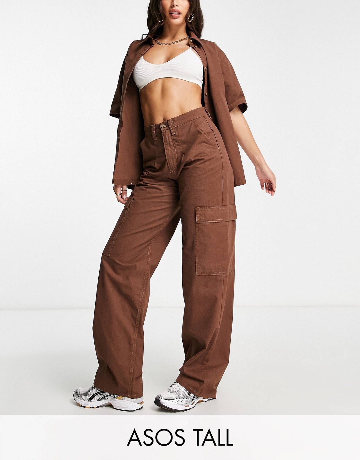 

Коричневые брюки карго оверсайз ASOS DESIGN Tall