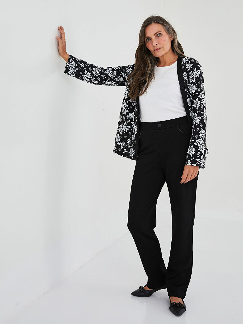 

Прямые женские брюки Slim Fit LCW Grace