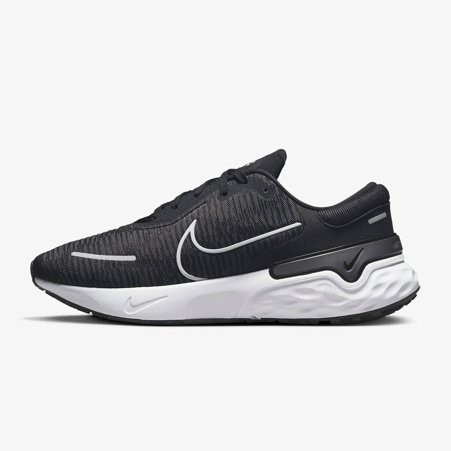 

Кроссовки Nike Renew Run 4, черный/белый