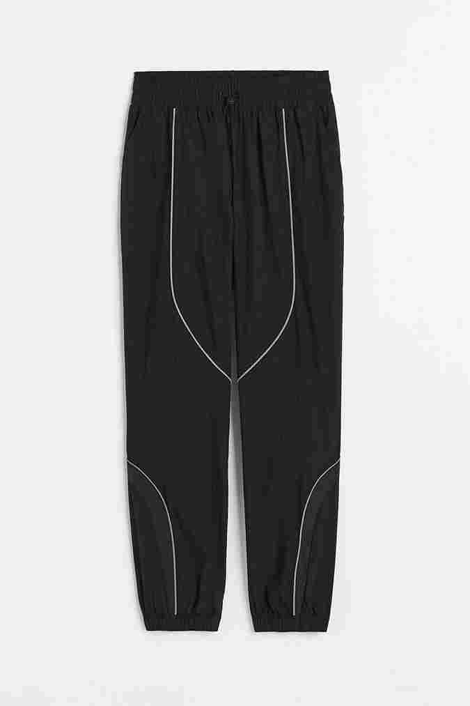 цена Спортивные брюки H&M Water-repellent Track, черный