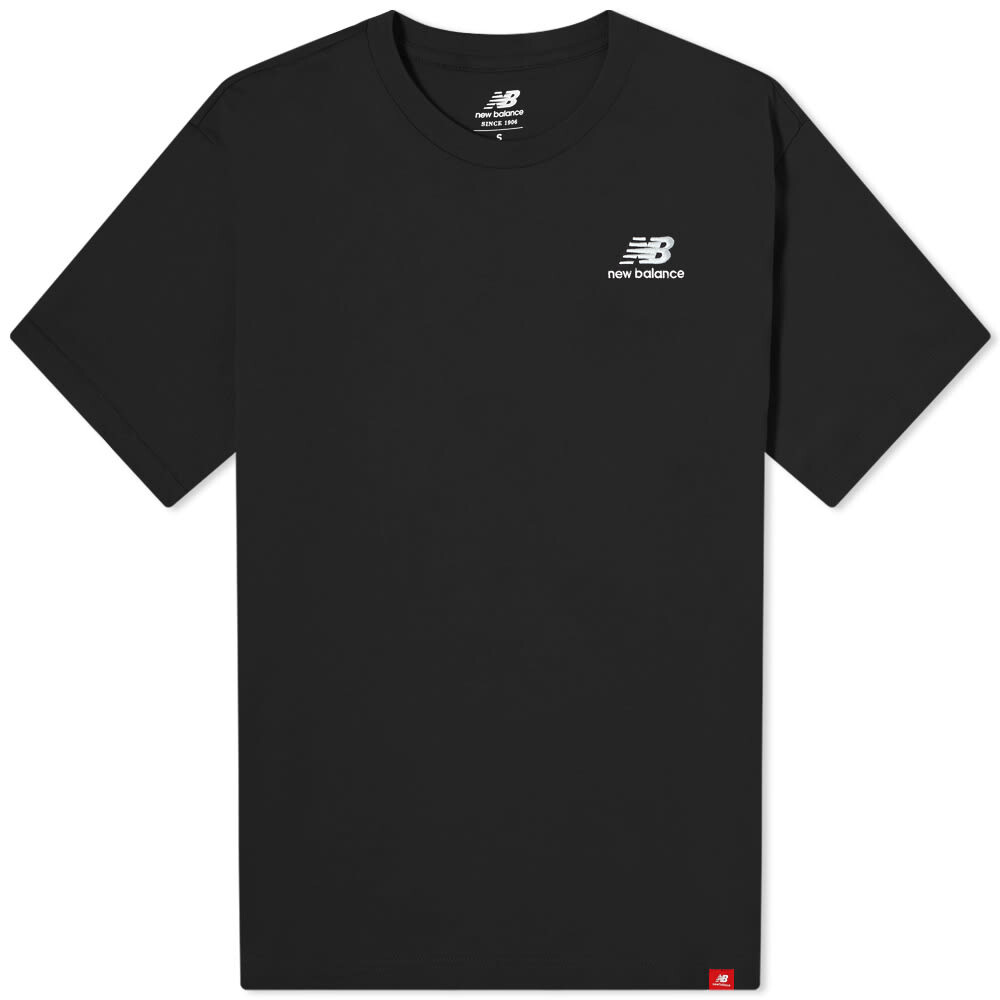 

Футболка New Balance Essentials Embroidered Tee