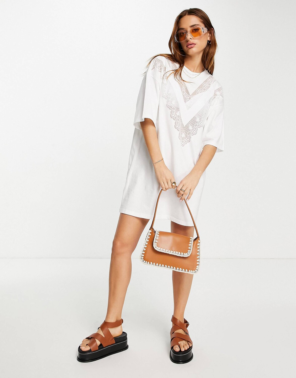 

Белая кружевная футболка оверсайз Topshop