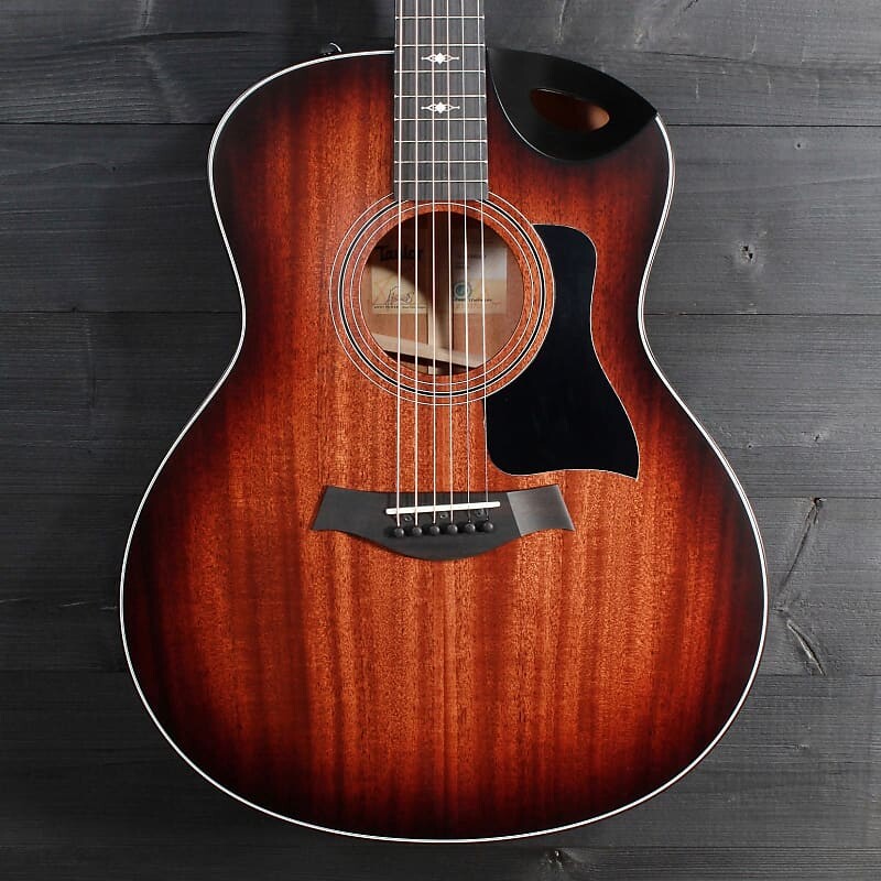 

Taylor 326ce Grand Symphony с вырезом Soundport — официальный онлайн-дилер