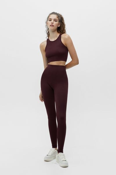 

Бесшовные леггинсы в рубчик PULL&BEAR