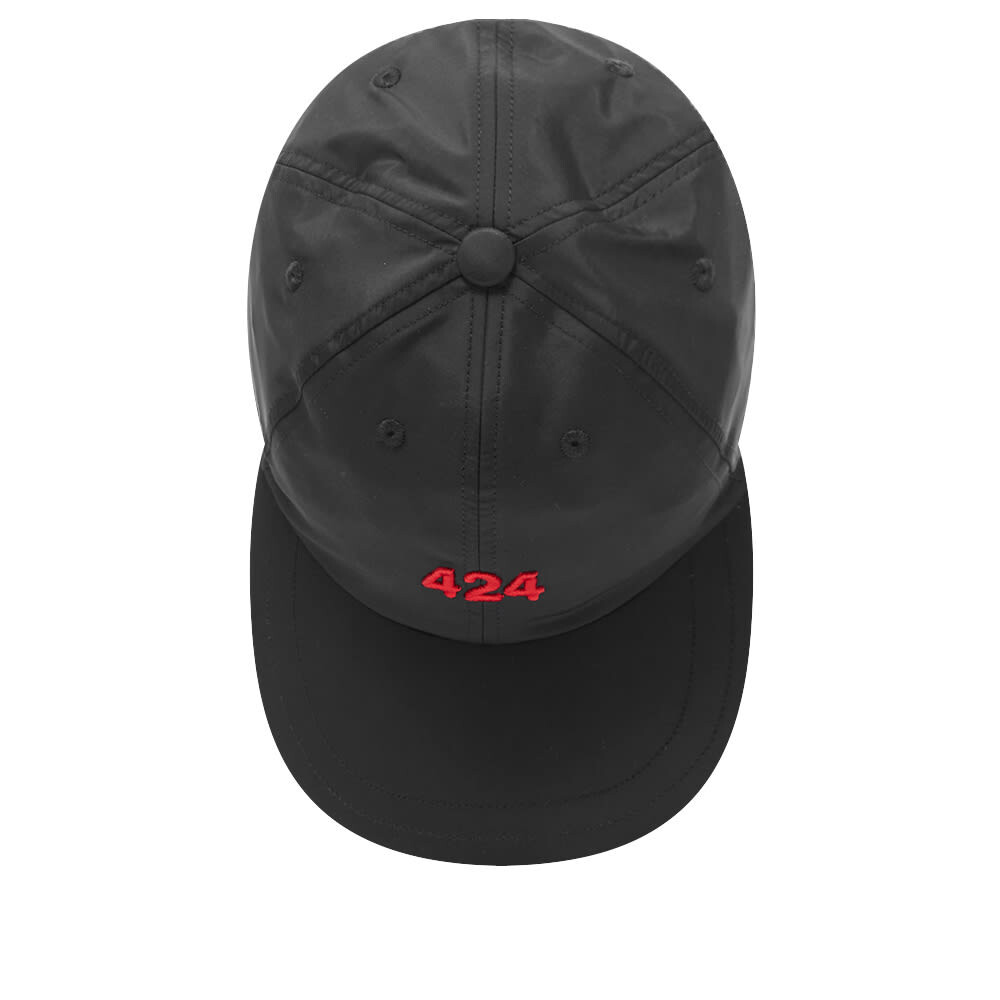

Нейлоновая кепка 424