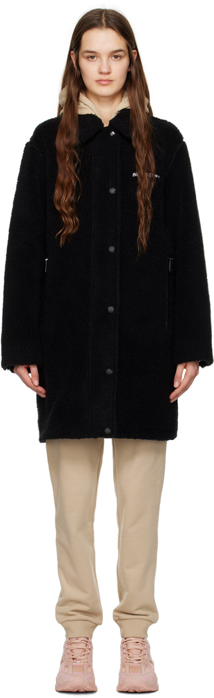 

Черное пальто с вышивкой Burberry