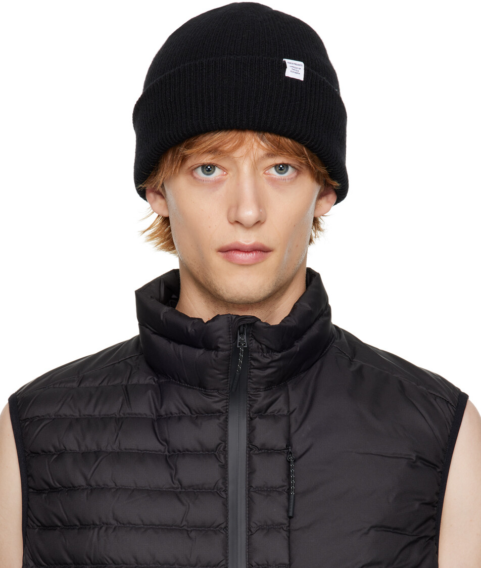 

Черная шапка с закатанными полями Norse Projects