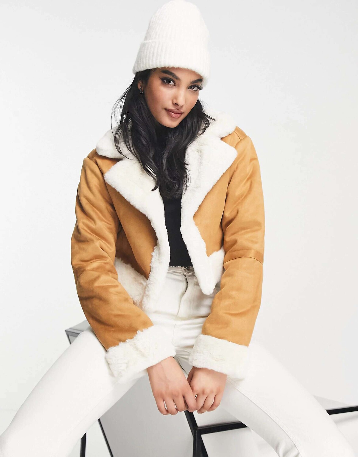 

Синяя укороченная куртка из искусственной овчины River Island, Синий