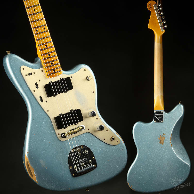 

Fender Custom Shop LTD Custom Jazzmaster Relic - Blue Ice Metallic Sparkle