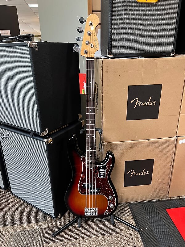 

Бас-гитара Fender American Professional II Precision Bass