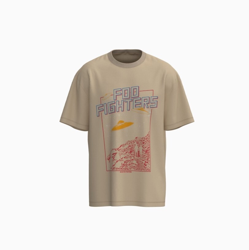 

Футболка Bershka Foo Fighters Print Boxy Fit Short Sleeve, бежевый
