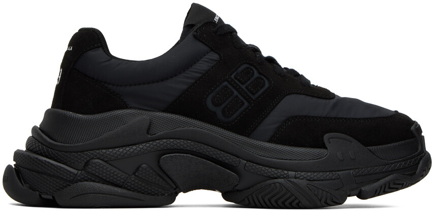 

Черные кроссовки Triple S Balenciaga