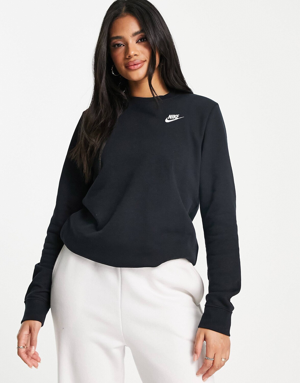 

Женская толстовка Nike Club Crew Neck, черный