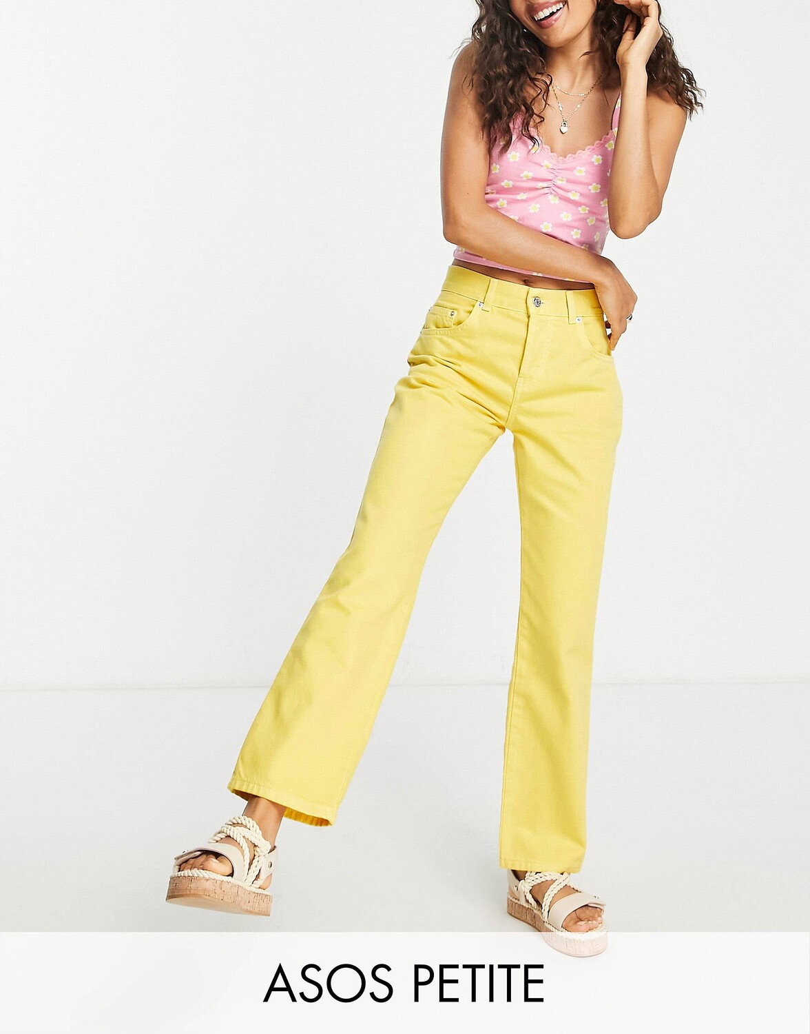 

Солнечно-желтые джинсы прямого кроя в стиле 90-х ASOS DESIGN Petite