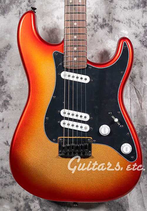 Squier - Современный Stratocaster Special HT Contemporary Stratocaster