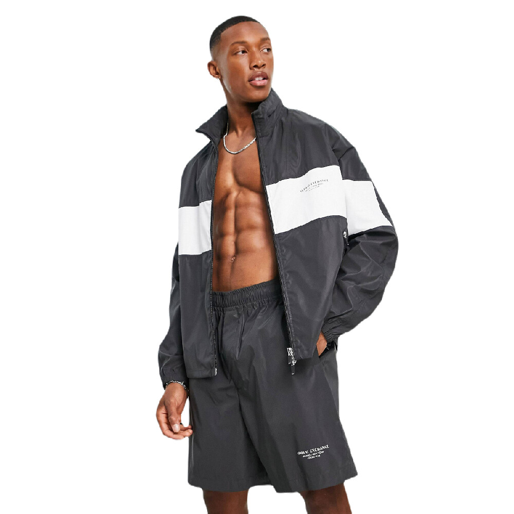 

Шорты Armani Exchange Text Logo Print, черный