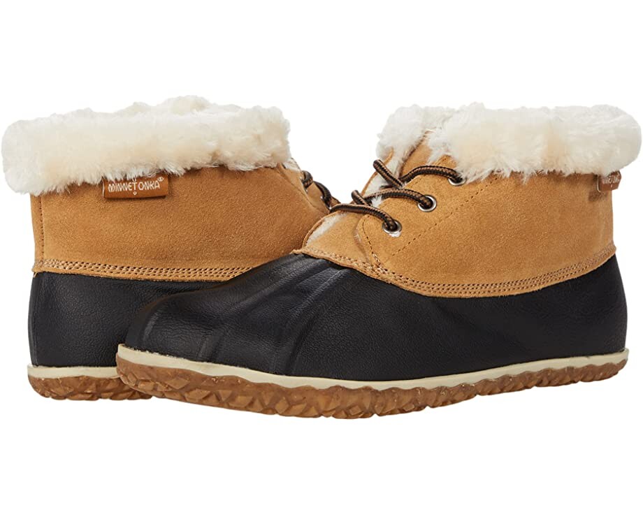

Ботинки Tega Minnetonka, черный