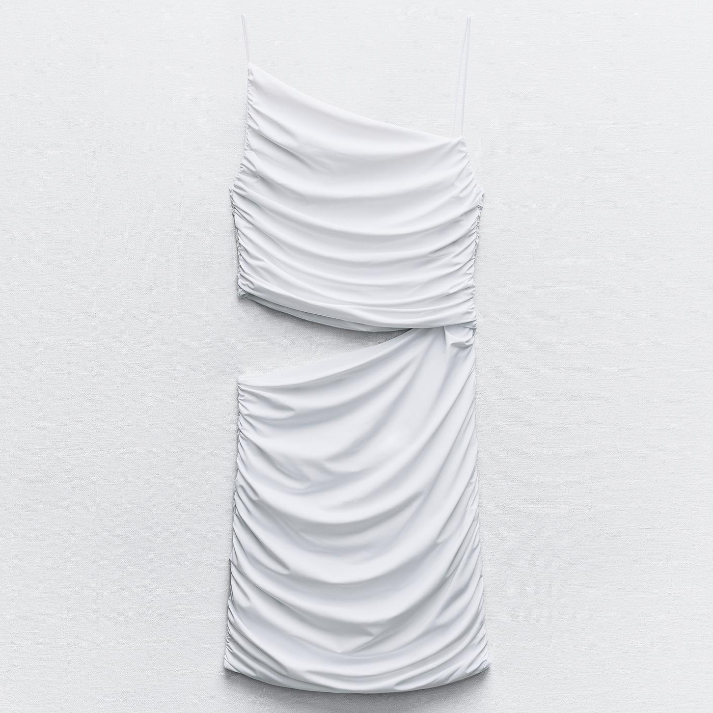 Платье Zara Asymmetric Polyamide Cut-out, белый fly платье вечернее с асимметричным вырезом короткое темно зеленое 44 р