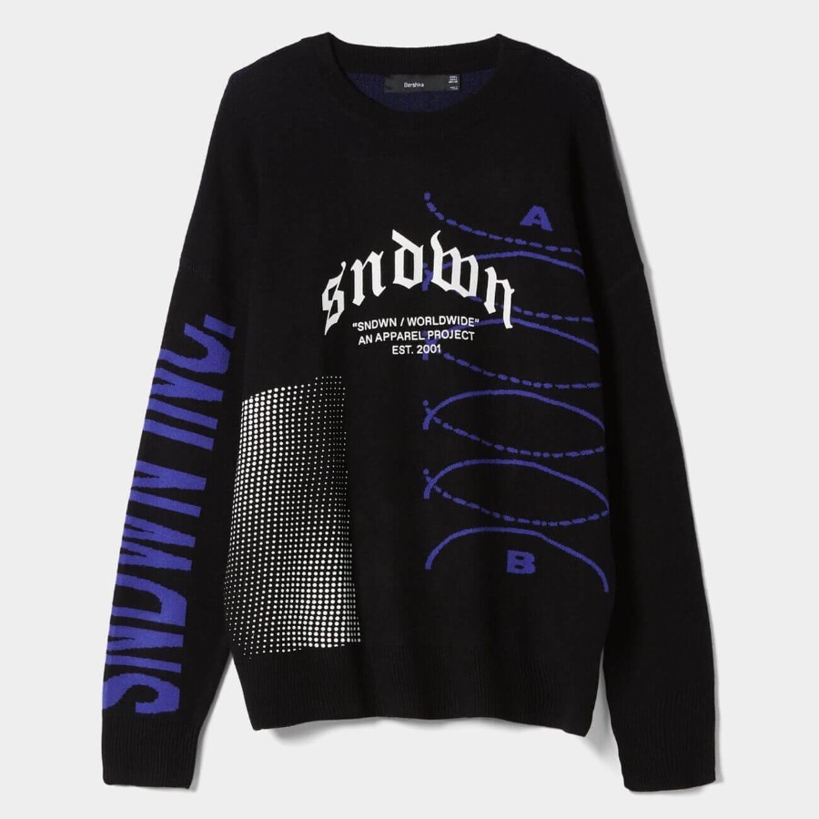 

Свитер Bershka Long Sleeve Printed, черный