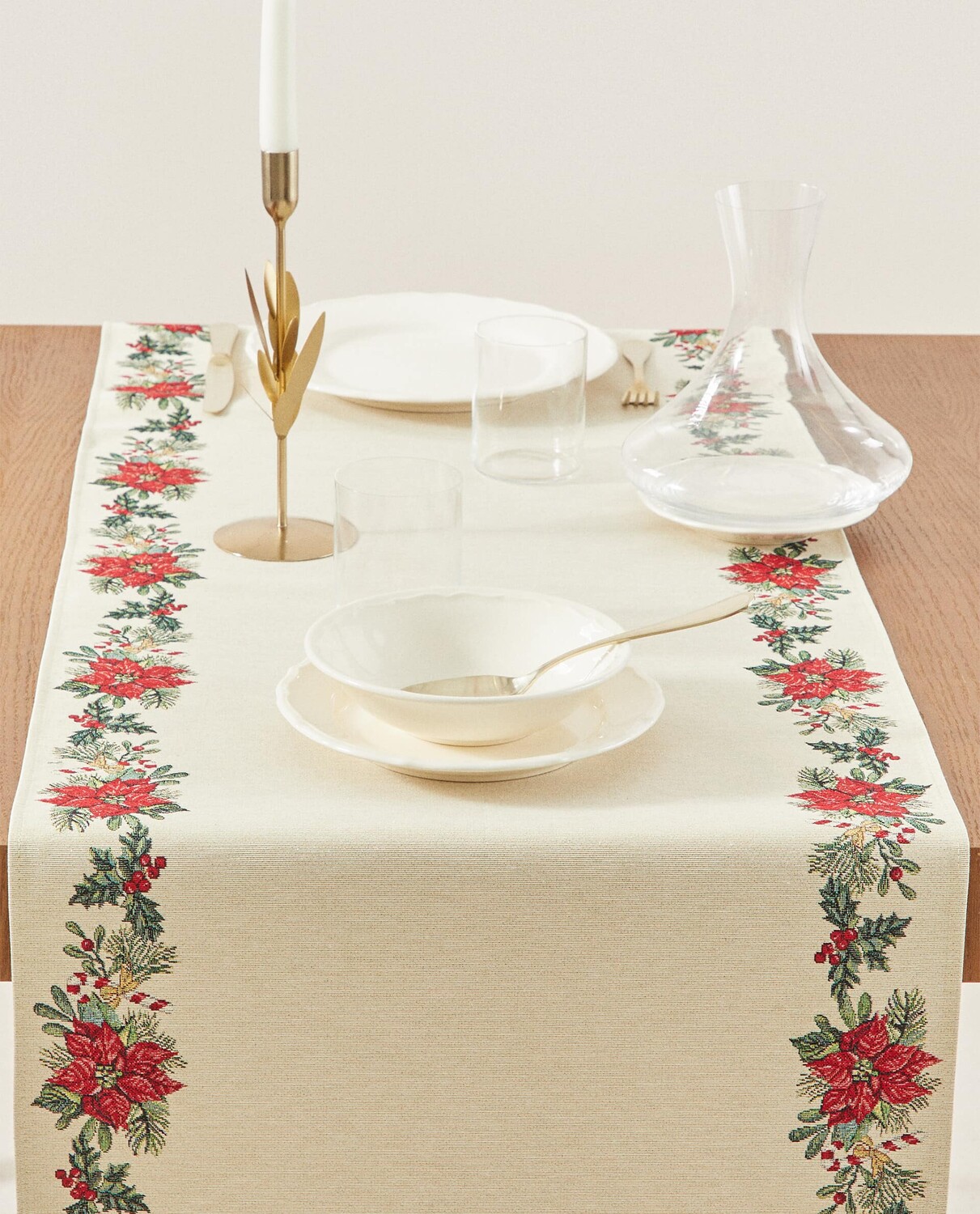 

Скатерть Zara Home Christmas Poinsettia Jacquard Cotton, 50 x 160 см, кремовый