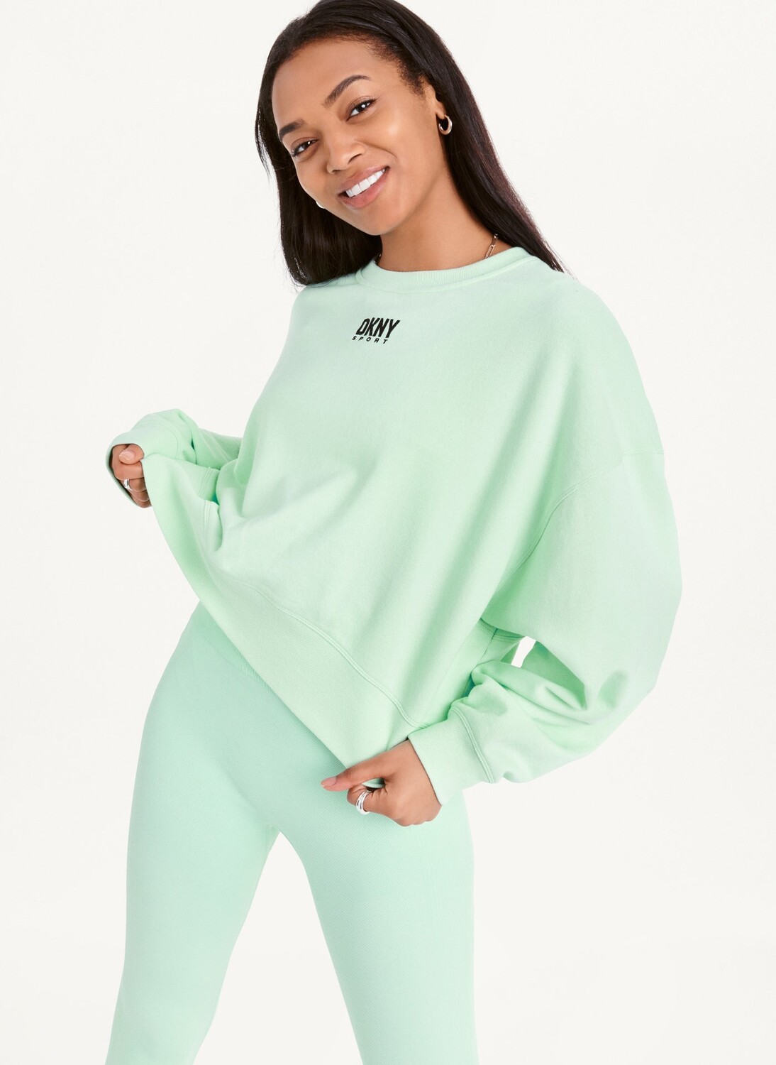 

Пуловер свободного кроя Balance с круглым вырезом DKNY