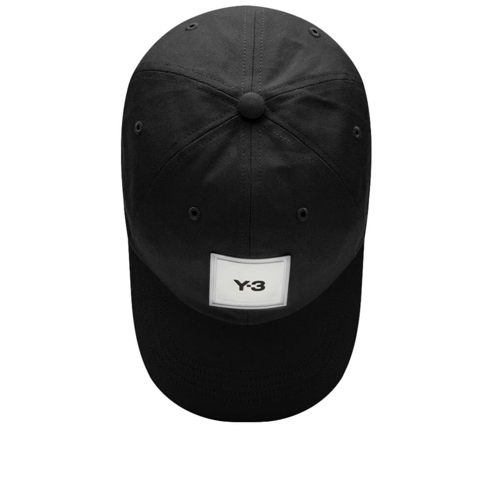 

Крышка с квадратной этикеткой Y-3