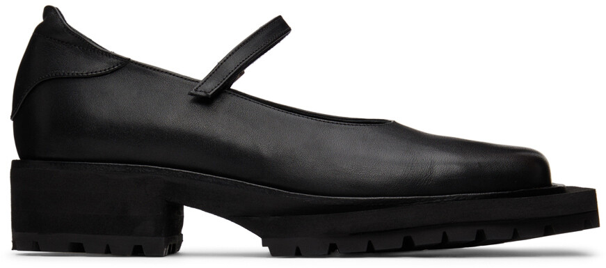 

Эксклюзивные черные школьные лоферы Tabitha Ringwood Edition от SSENSE Sinéad O’Dwyer