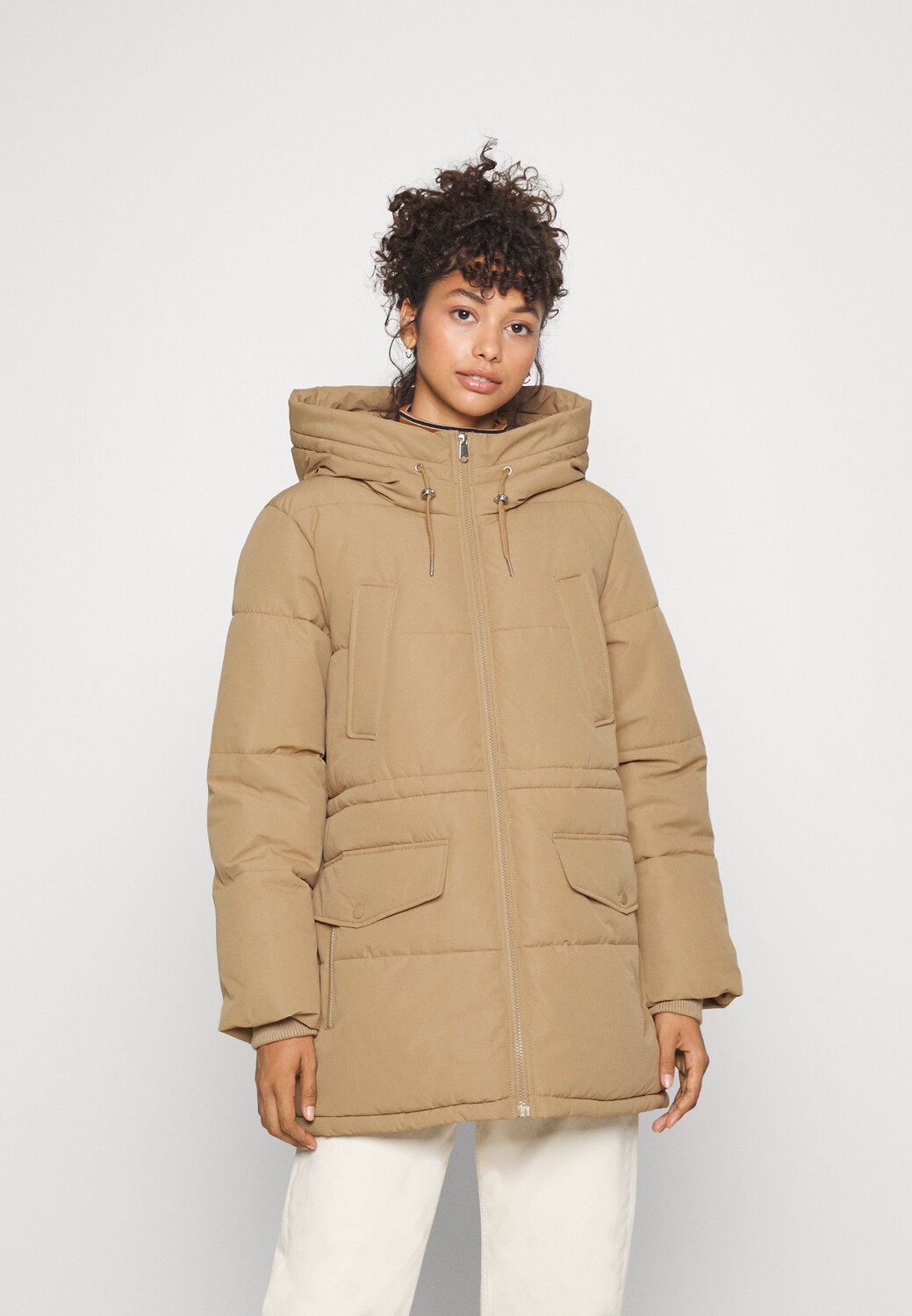 

Пальто зимнее Vero Moda, светло-коричневый