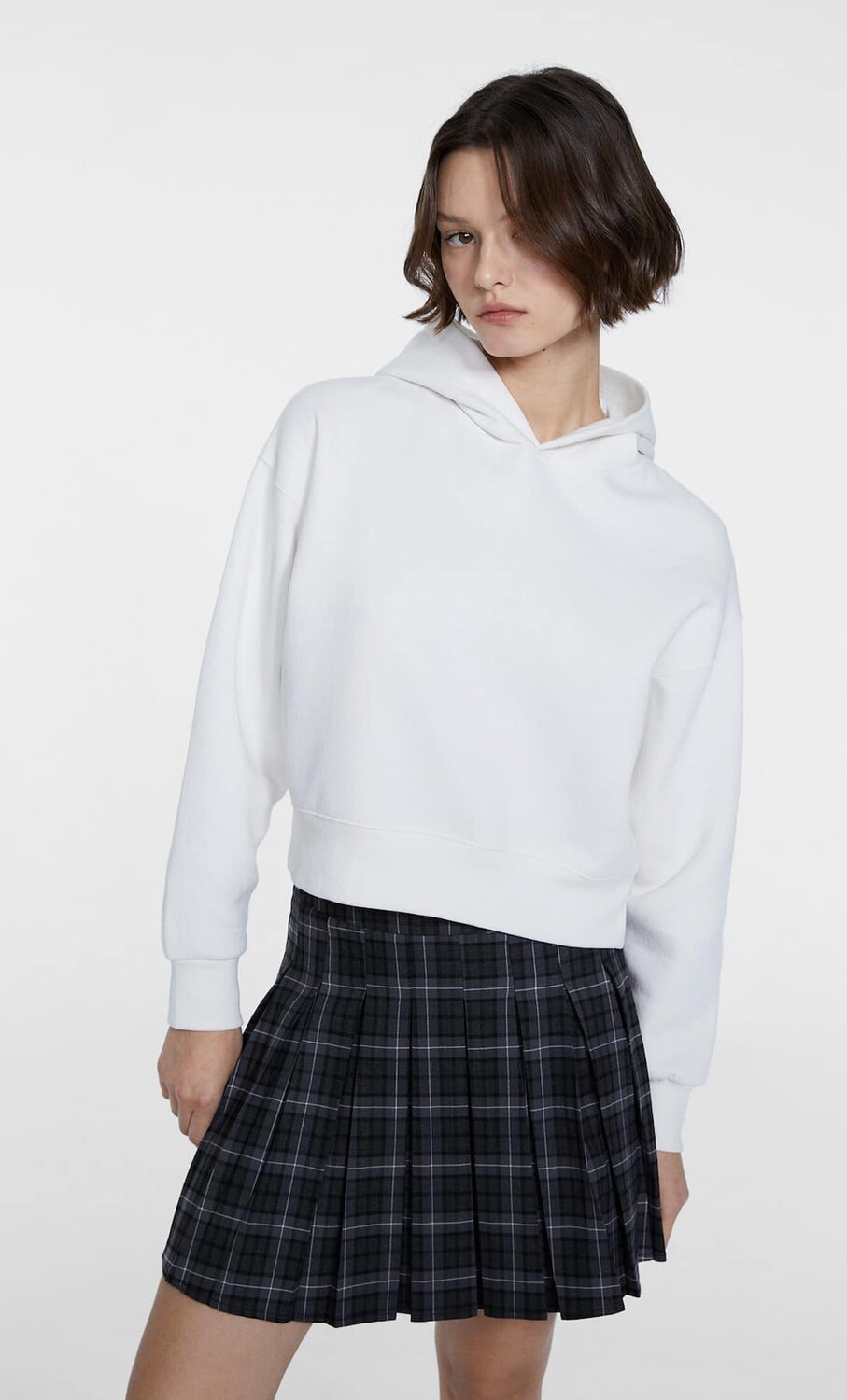 

Укороченная худи Stradivarius, экру, Серый