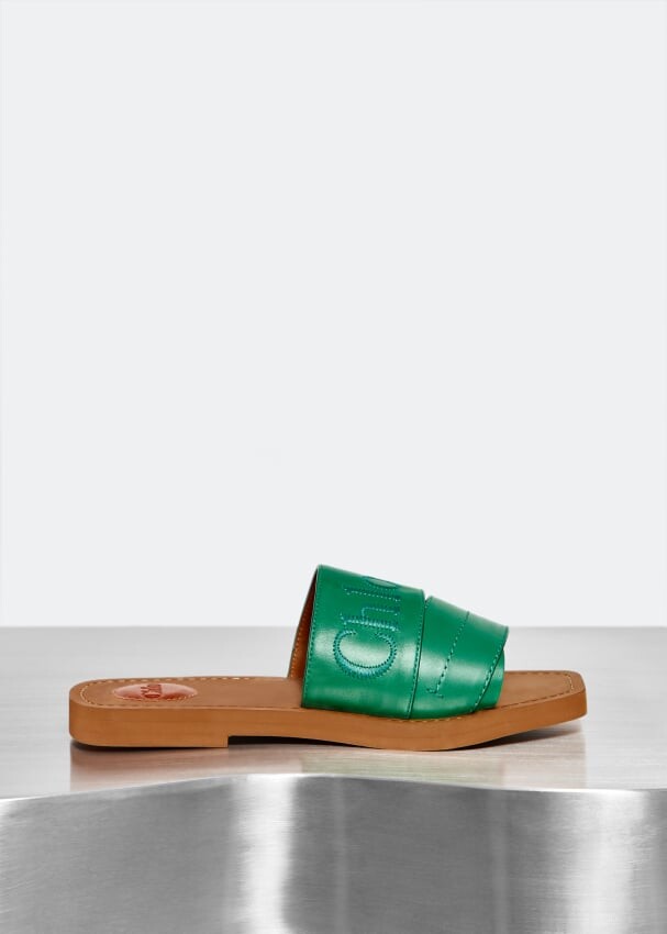 

Сандалии CHLOÉ x Level Shoes Woody flat sandals, зеленый