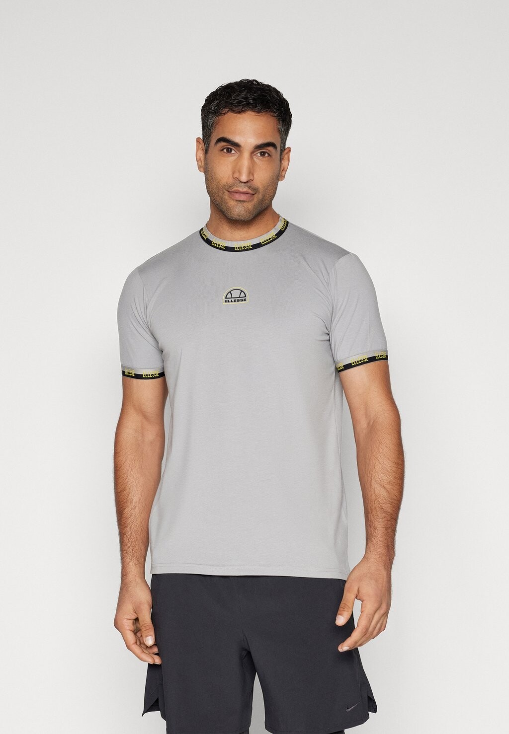 

Базовая футболка Darialo Ellesse, цвет grey