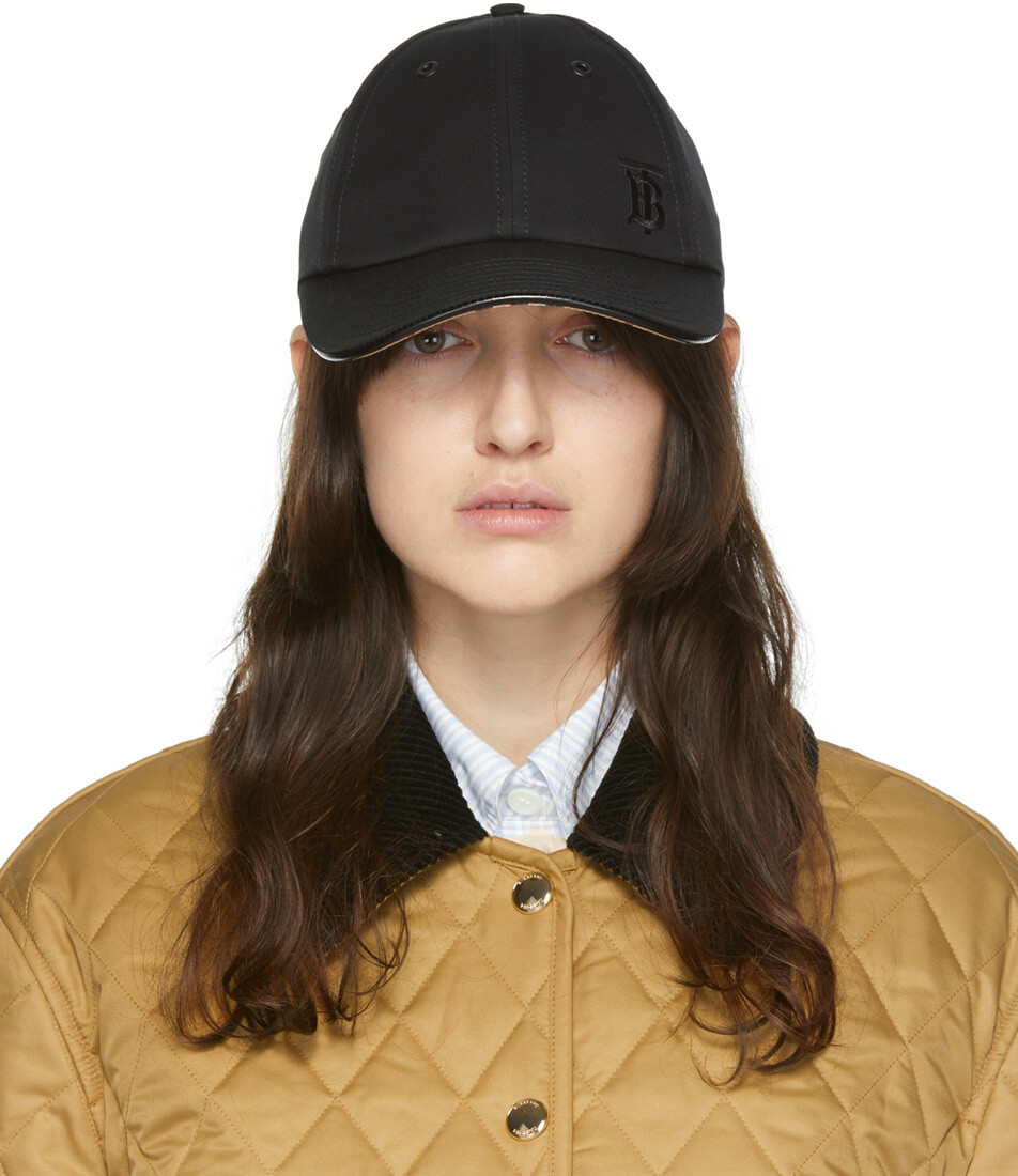 

Черная кепка с монограммой Burberry
