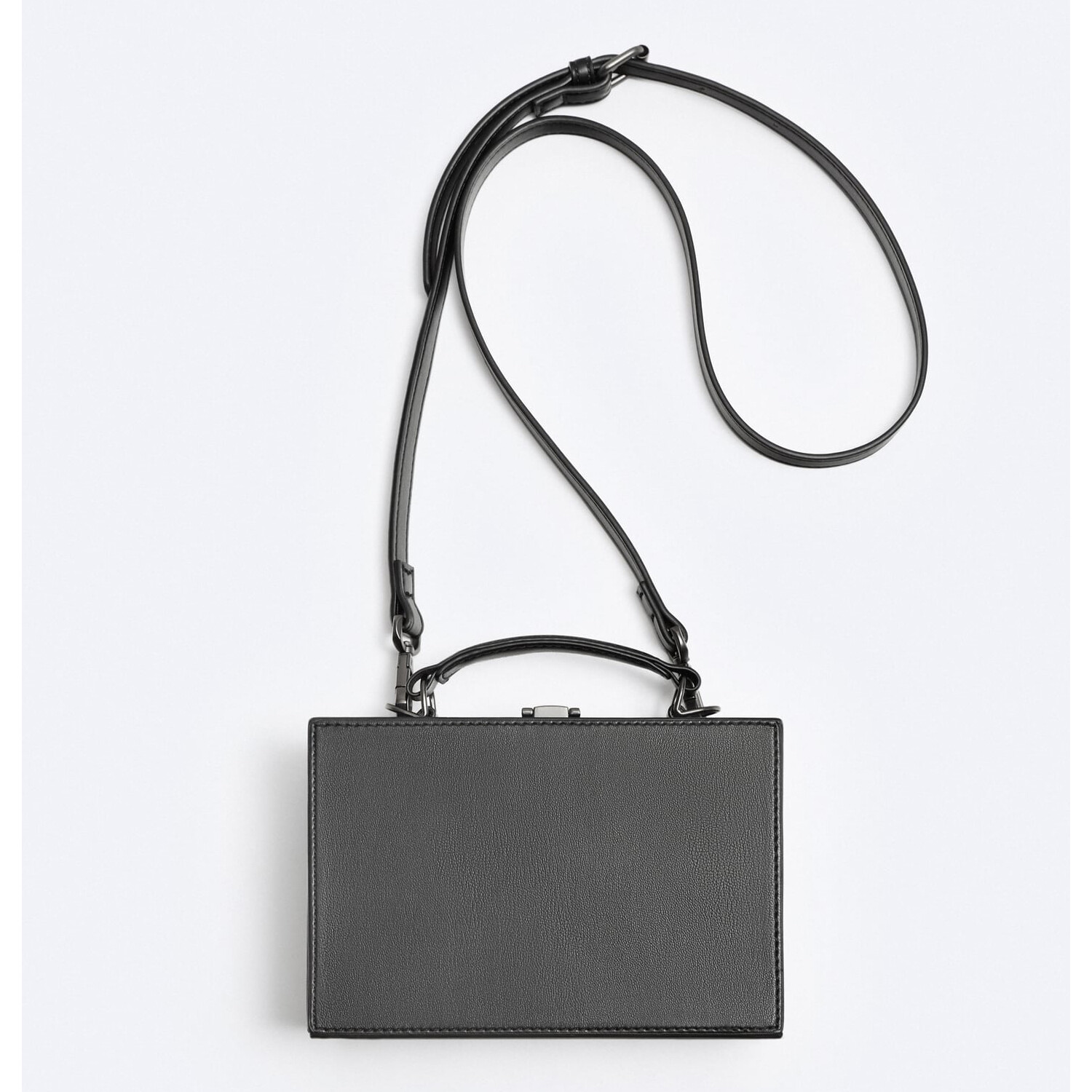 

Мужская сумка Zara Rigid Minaudière Mini Crossbody, черный