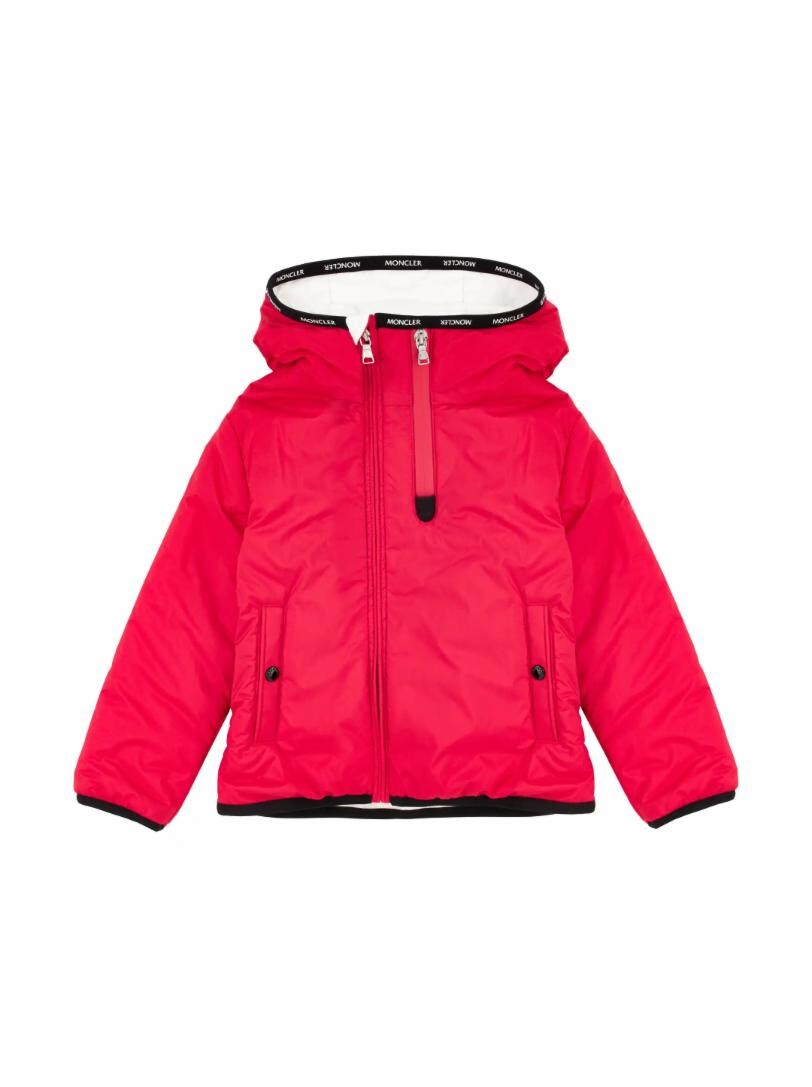 

Утепленная куртка Moncler