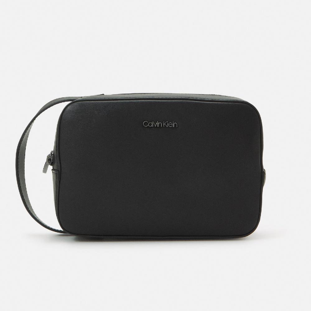 Сумка Calvin Klein Washbag Unisex, черный сумка calvin klein cmust washbag mono черный