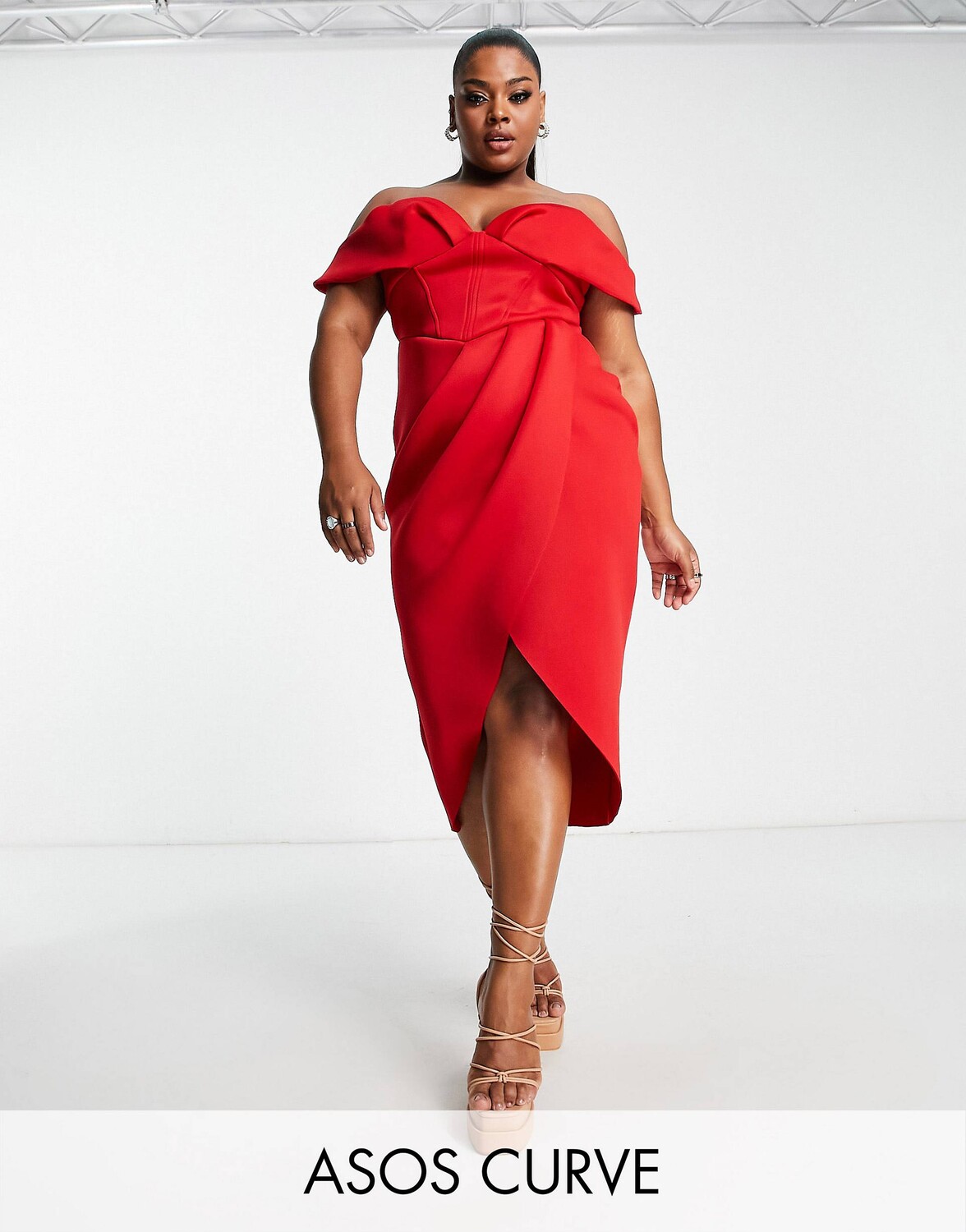 

Красное корсетное платье миди с открытыми плечами ASOS DESIGN Curve