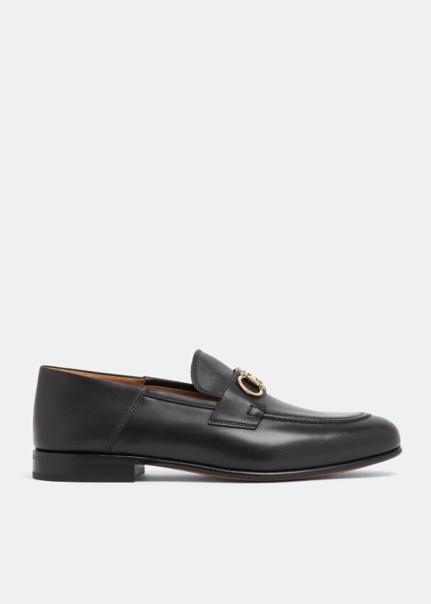 цена Лоферы FERRAGAMO Gancini mule loafers, черный