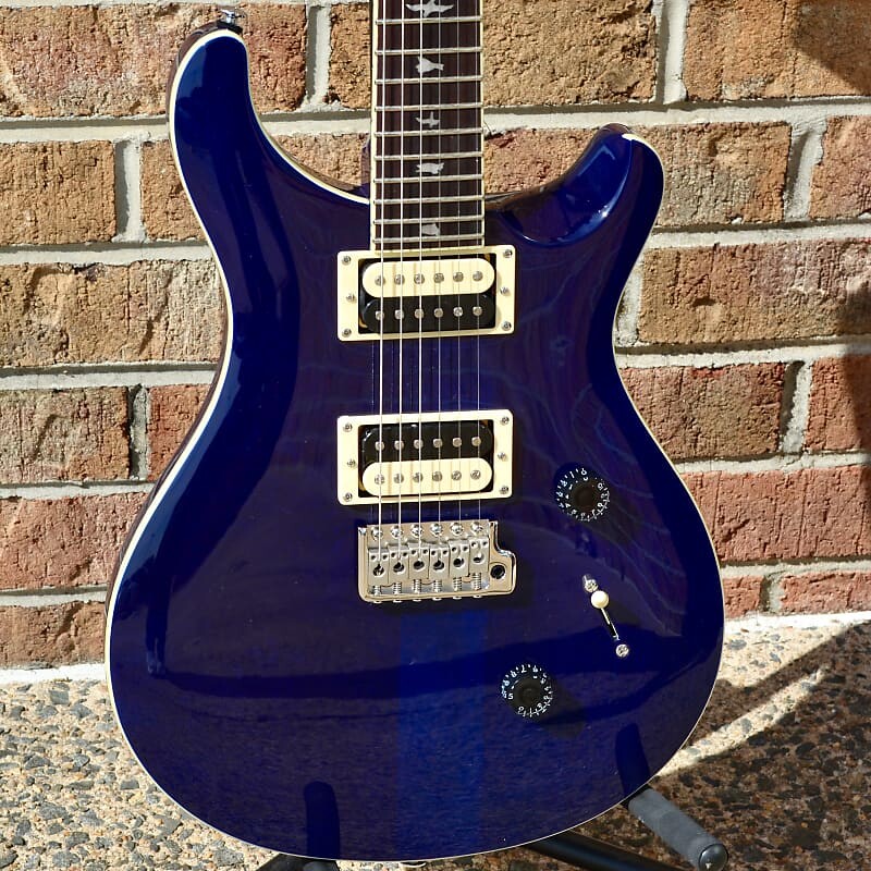 

PRS SE Standard 24 Полупрозрачный синий SE Standard 24 Translucent Blue